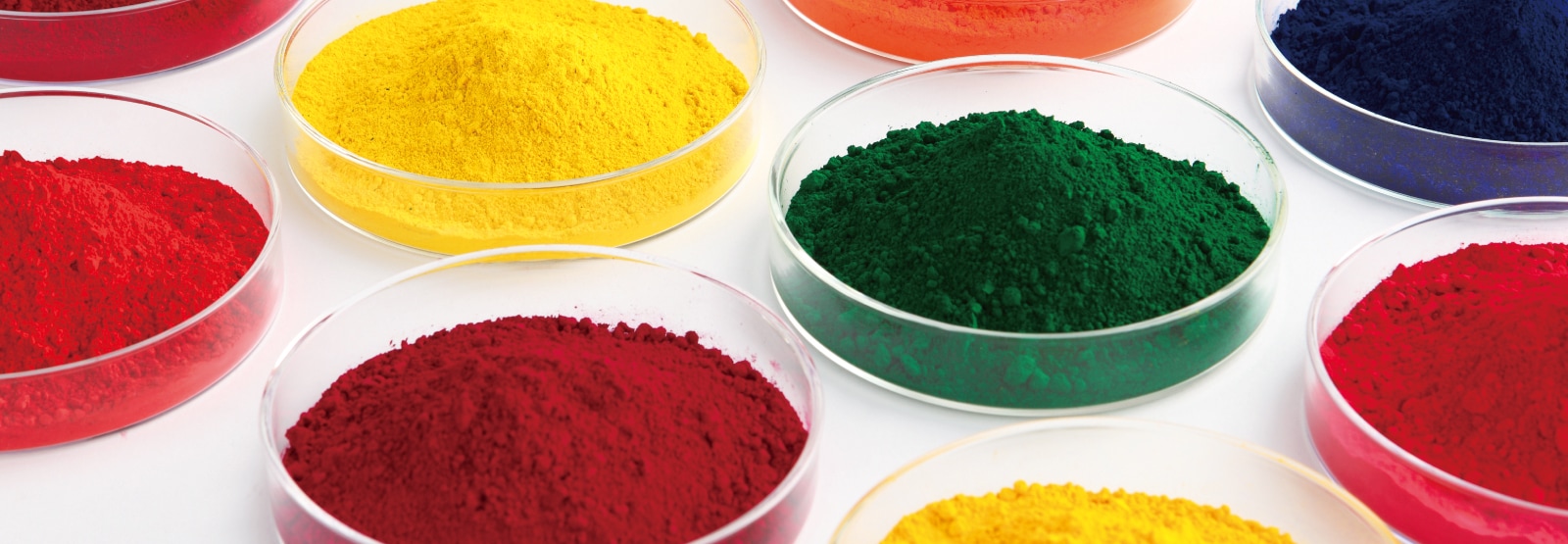 plastics pigment